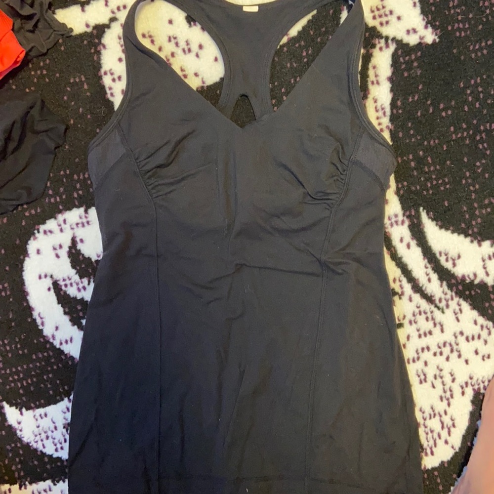 Lululemon racer back gathered bust tank